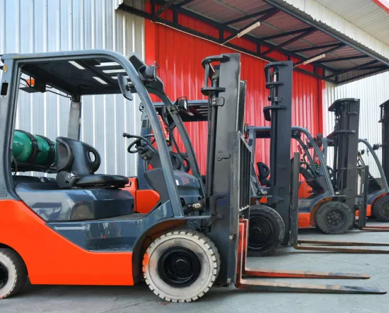 Forklifts & Counterbalance Trucks